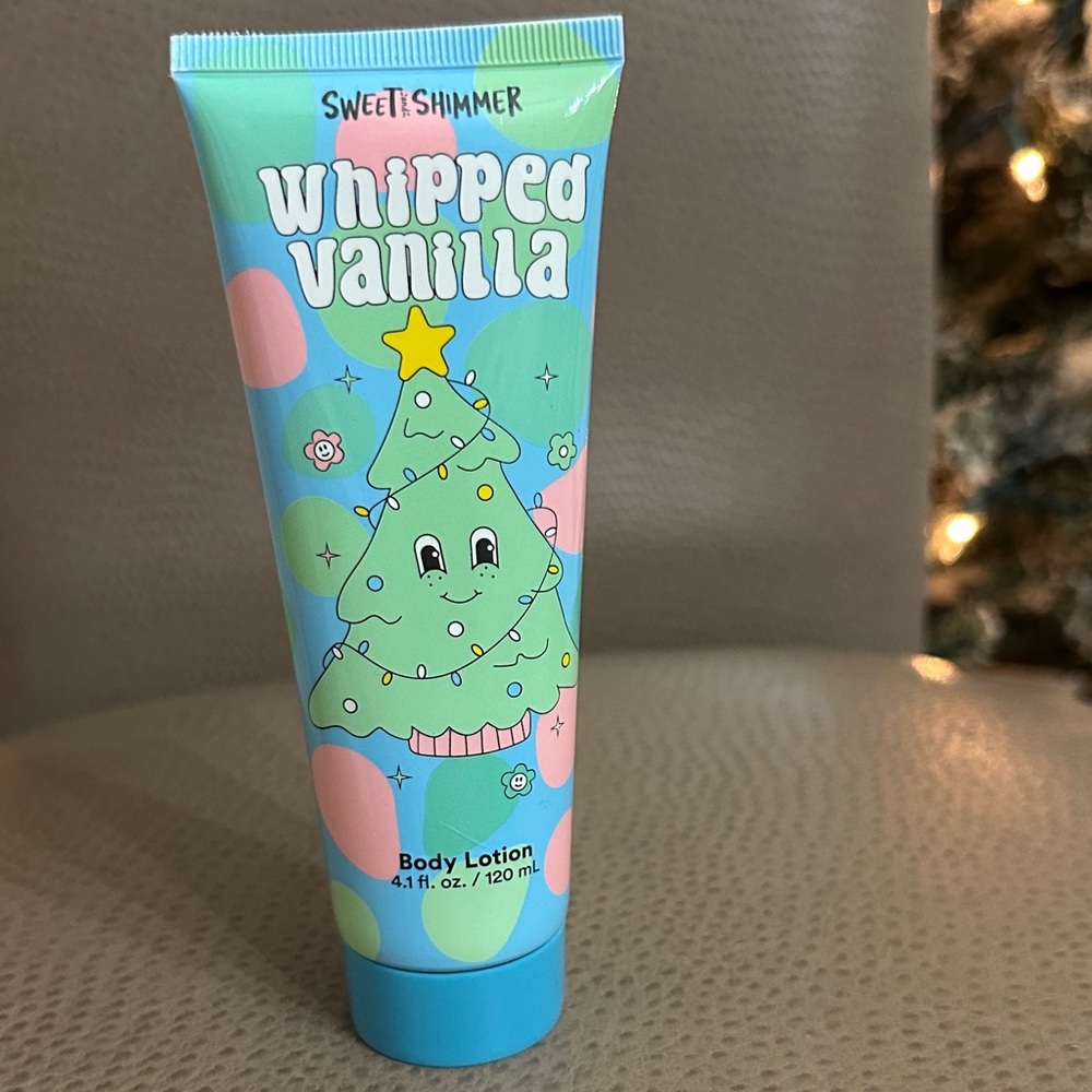 Sweet & Shimmer Whipped Vanilla Body Lotion